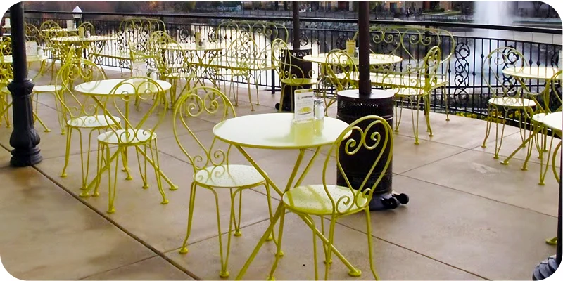 French Style Ornate Wrought Iron Ice Cream Chairs with Steel Seat Installation