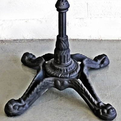 Ornate Cast Iron Crossfoot Dining Table Base Detail